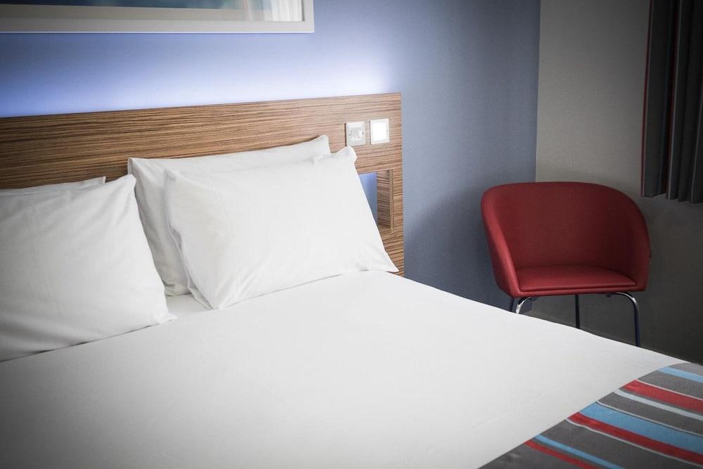 Travelodge Dublin Phoenix Park キャッスルノック エクステリア 写真