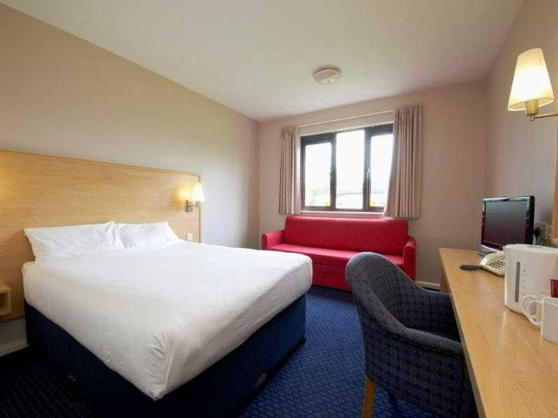 Travelodge Dublin Phoenix Park キャッスルノック エクステリア 写真